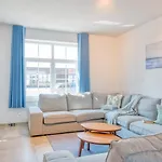 Beautiful For 10 With Garden Apartment