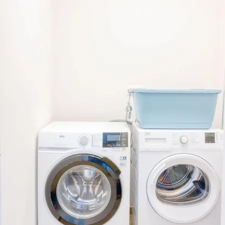 Beautiful For 10 With Garden Appartement Le Coq